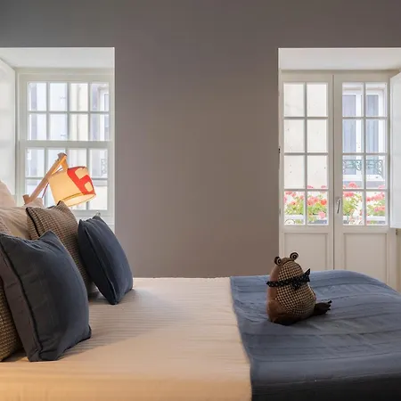 Matriz Lofts Апартаменты Понта-Делгада