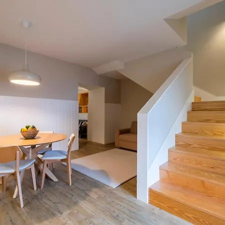 Matriz Lofts * Ponta Delgada (Sao Miguel)