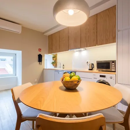 Matriz Lofts Понта-Делгада