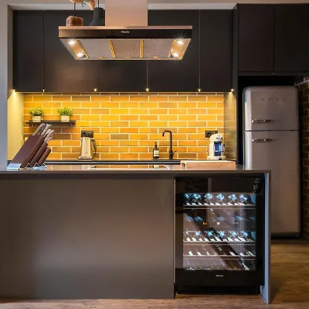 Matriz Lofts * Ponta Delgada (Sao Miguel)