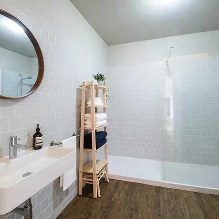 Matriz Lofts * Понта-Делгада