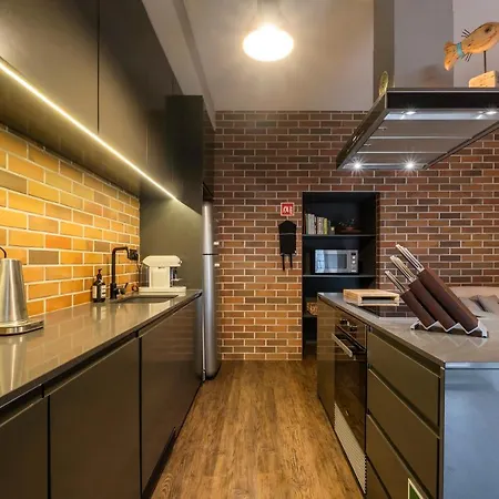 Апартаменты Matriz Lofts Понта-Делгада